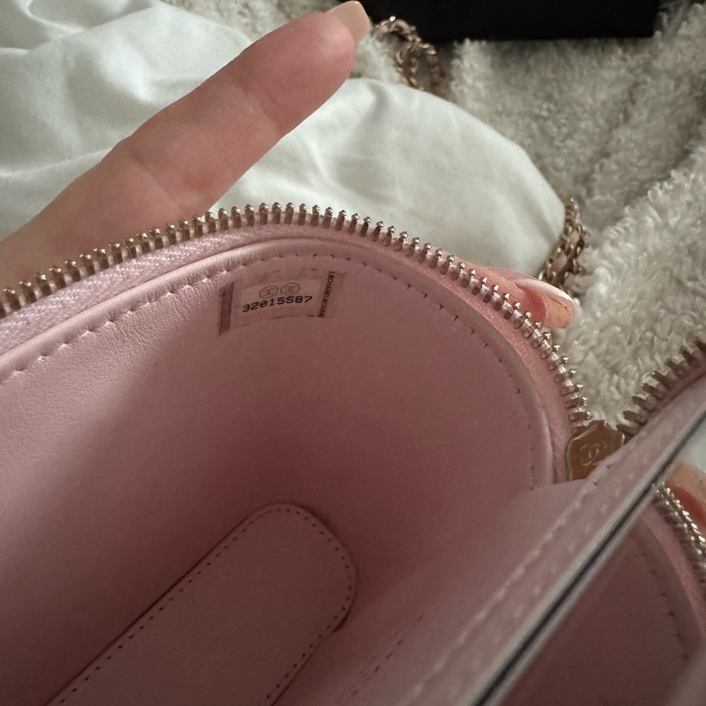 Chic Baby pink Chanel caviar Quilted Leather Bag - Picture 9 of 15